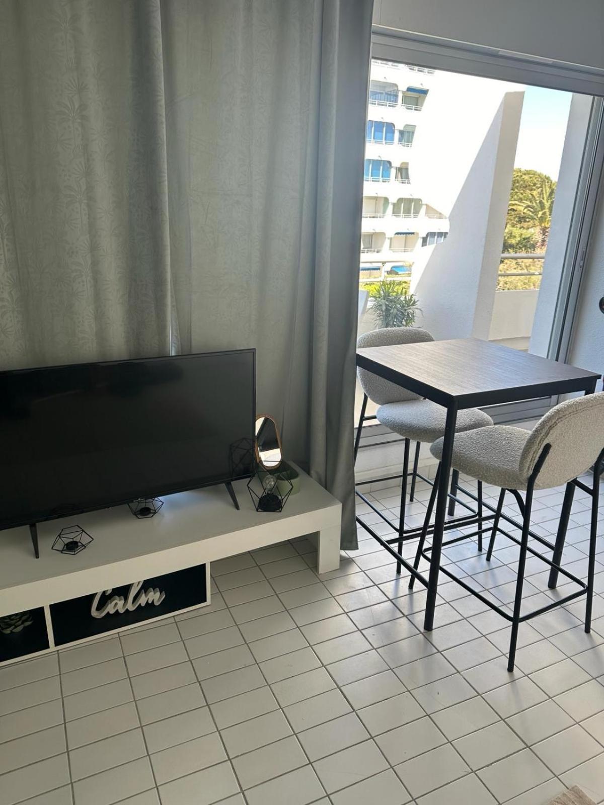 Studio Premiere Ligne Mer Parking La Grande Motte Bagian luar foto